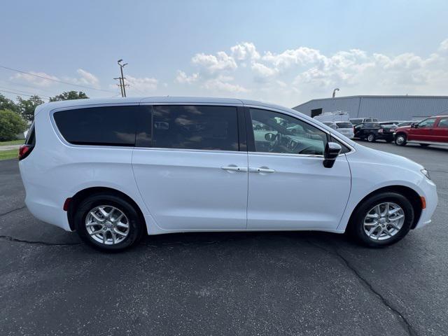 2026 Chrysler Pacifica PACIFICA SELECT 2026 Chrysler Pacifica PACIFICA SELECT