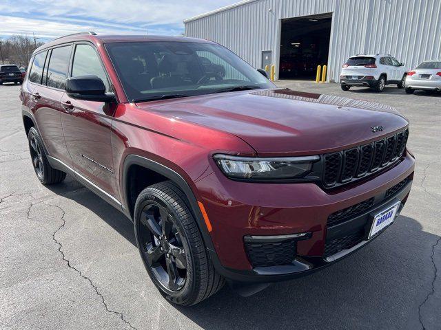 2025 Jeep Grand Cherokee GRAND CHEROKEE L LIMITED 4X4