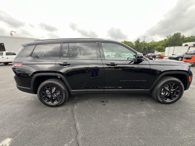 2025 Jeep Grand Cherokee GRAND CHEROKEE L ALTITUDE X 4X4 2025 Jeep Grand Cherokee GRAND CHEROKEE L ALTITUDE X 4X4