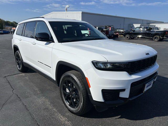 2025 Jeep Grand Cherokee GRAND CHEROKEE L ALTITUDE X 4X4
