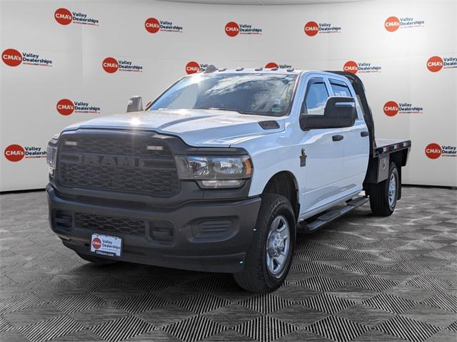 2023 RAM 2500 Tradesman Crew Cab 4x4 8 Box 2023 RAM 2500 Tradesman Crew Cab 4x4 8 Box