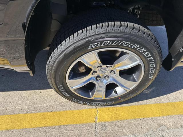 2025 RAM Ram 1500 RAM 1500 TRADESMAN CREW CAB 4X2 57 BOX 2025 RAM Ram 1500 RAM 1500 TRADESMAN CREW CAB 4X2 57 BOX