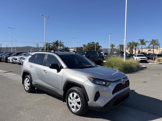 2021 Toyota RAV4 LE 2021 Toyota RAV4 LE