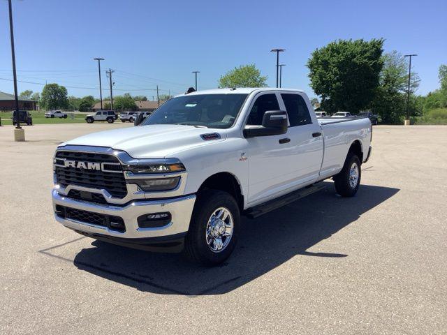 2025 RAM Ram 2500 RAM 2500 TRADESMAN CREW CAB 4X4 8 BOX