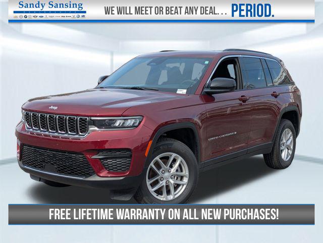 2025 Jeep Grand Cherokee GRAND CHEROKEE LAREDO X 4X4