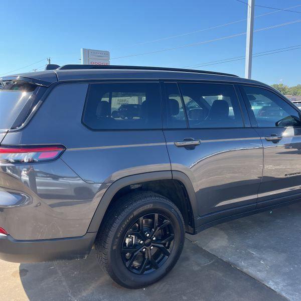 2024 Jeep Grand Cherokee L Altitude X 4x4