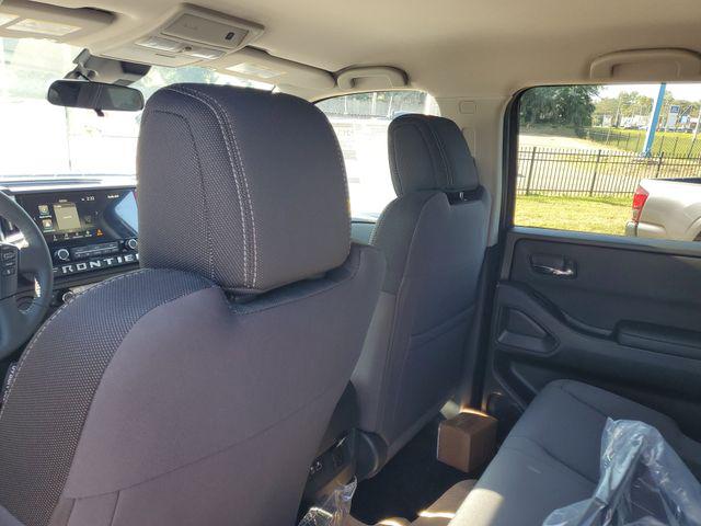 2026 Nissan Frontier Crew Cab SV 4x2