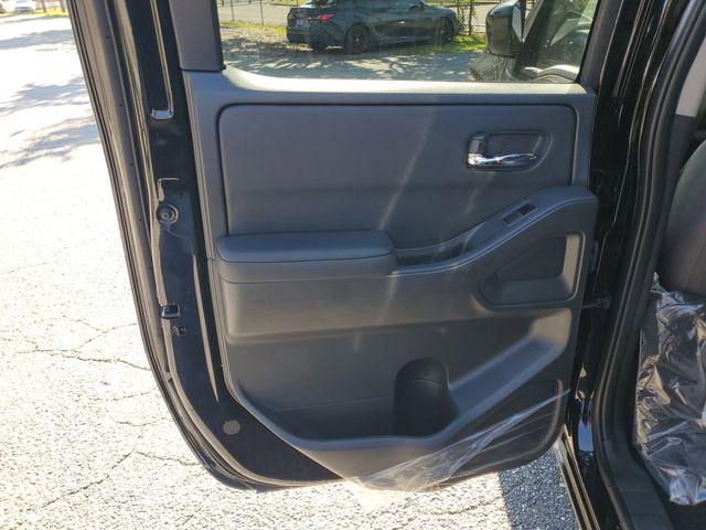 2026 Nissan Frontier Crew Cab SV 4x2
