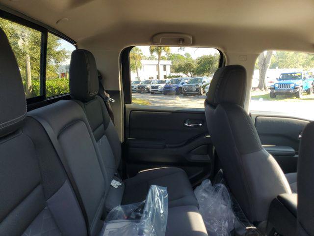 2026 Nissan Frontier Crew Cab SV 4x2