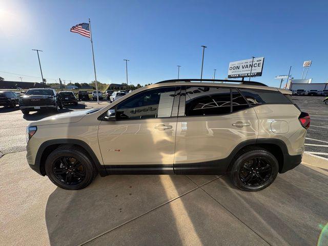 2022 GMC Terrain AWD AT4 2022 GMC Terrain AWD AT4