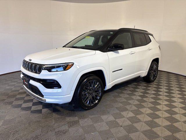 2024 Jeep Compass Limited 4x4 2024 Jeep Compass Limited 4x4