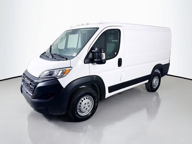 2025 RAM ProMaster 1500 Cargo Van Tradesman Low Roof 118 WB w/Pass Seat