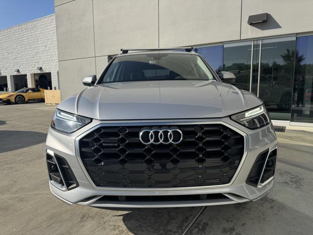 2024 Audi Q5 Premium 45 TFSI S line quattro 2024 Audi Q5 Premium 45 TFSI S line quattro