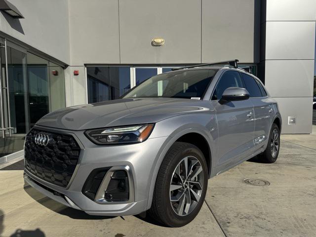 2024 Audi Q5 Premium 45 TFSI S line quattro 2024 Audi Q5 Premium 45 TFSI S line quattro