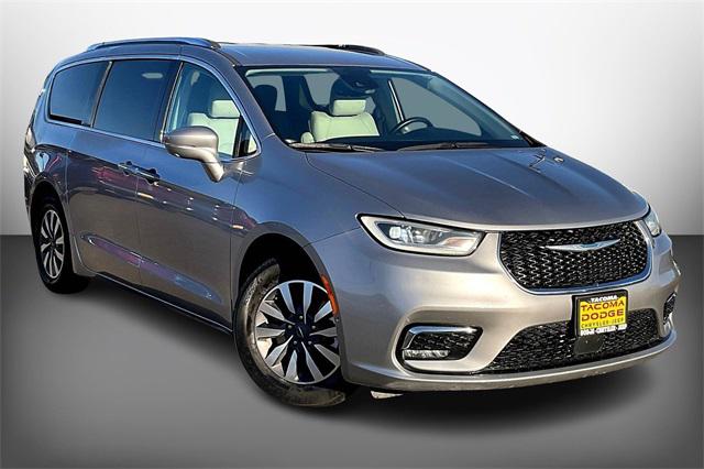 2021 Chrysler Pacifica Hybrid Touring L