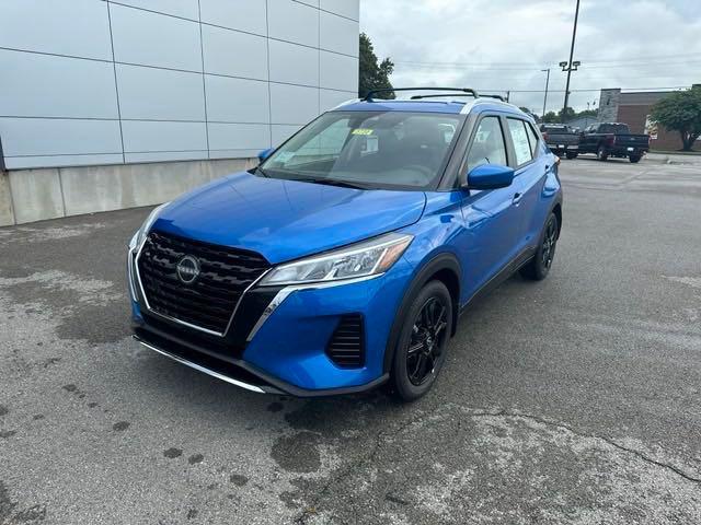2024 Nissan Kicks SV Xtronic CVT