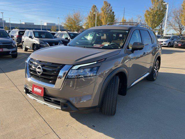 2024 Nissan Pathfinder Platinum 4WD