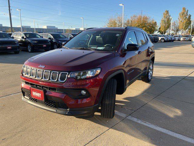 2022 Jeep Compass Latitude Lux 4x4 2022 Jeep Compass Latitude Lux 4x4