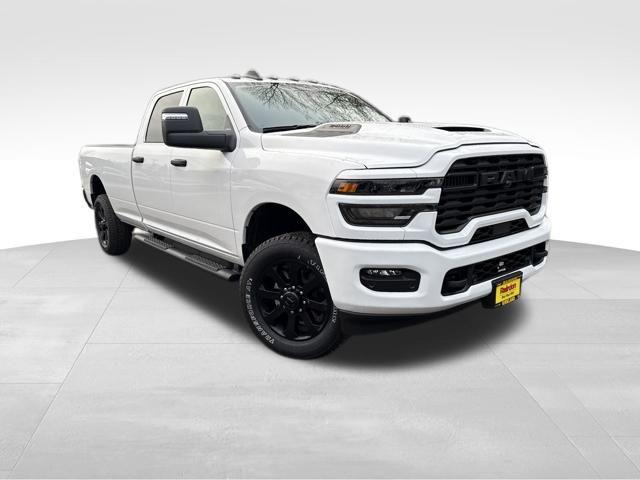 2026 RAM Ram 2500 RAM 2500 BLACK EXPRESS CREW CAB 4X4 8 BOX 2026 RAM Ram 2500 RAM 2500 BLACK EXPRESS CREW CAB 4X4 8 BOX