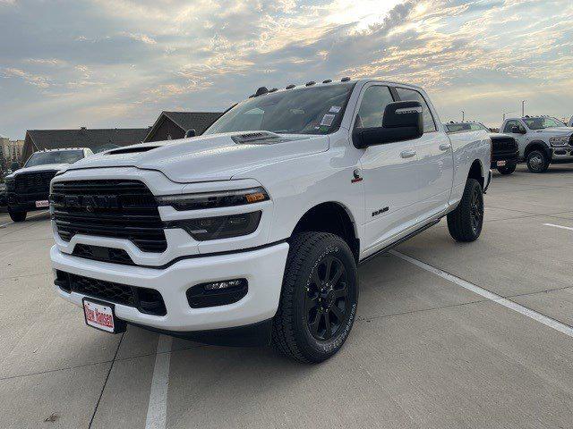 2026 RAM Ram 3500 RAM 3500 LARAMIE CREW CAB 4X4 64 BOX