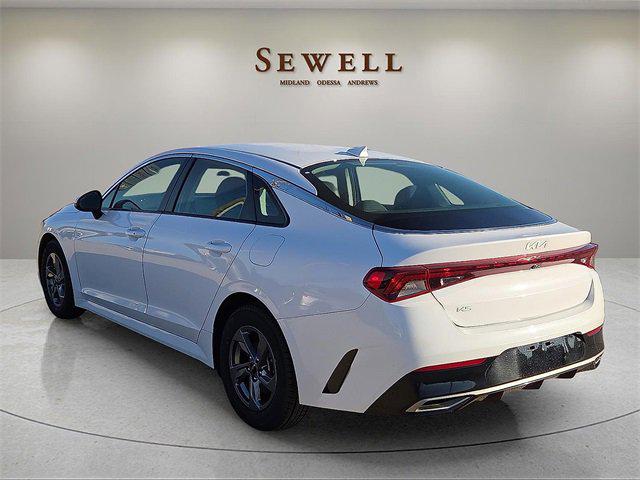 2023 Kia K5 LXS 2023 Kia K5 LXS