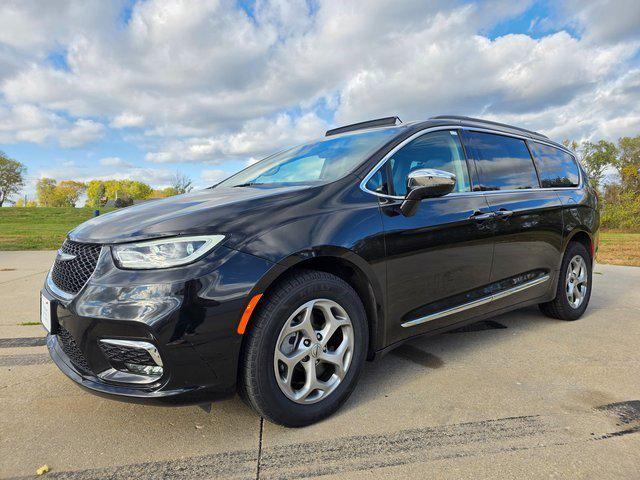 2022 Chrysler Pacifica Limited AWD 2022 Chrysler Pacifica Limited AWD