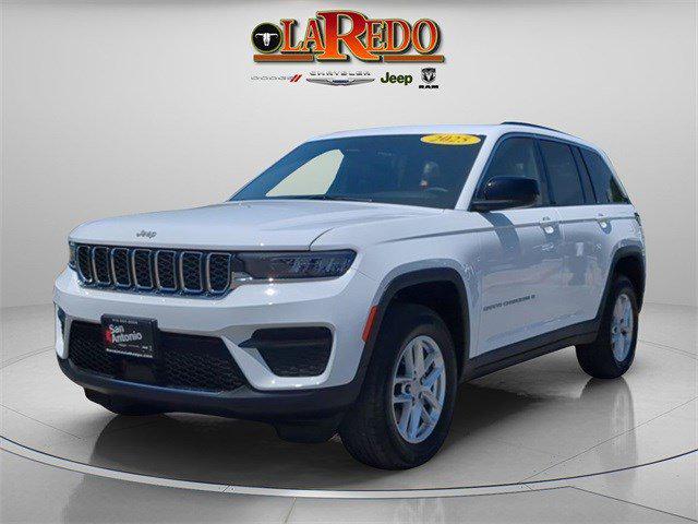 2025 Jeep Grand Cherokee Laredo X 4x2