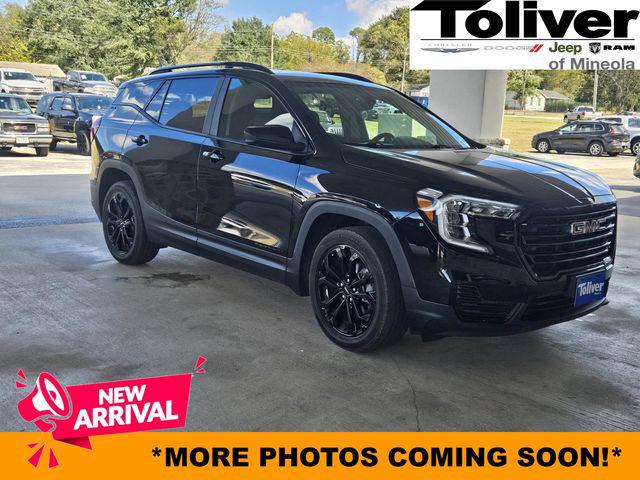 2022 GMC Terrain FWD SLE 2022 GMC Terrain FWD SLE