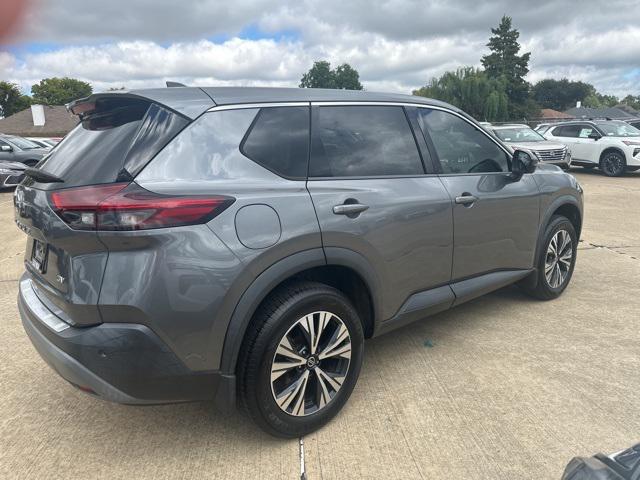 2021 Nissan Rogue SV FWD