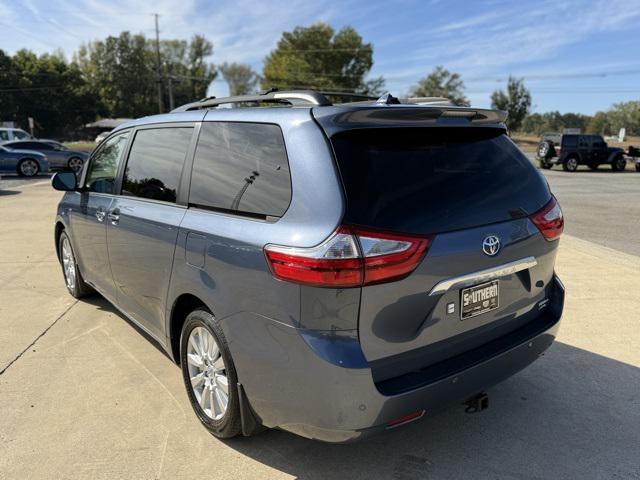 2017 Toyota Sienna Limited Premium 7 Passenger
