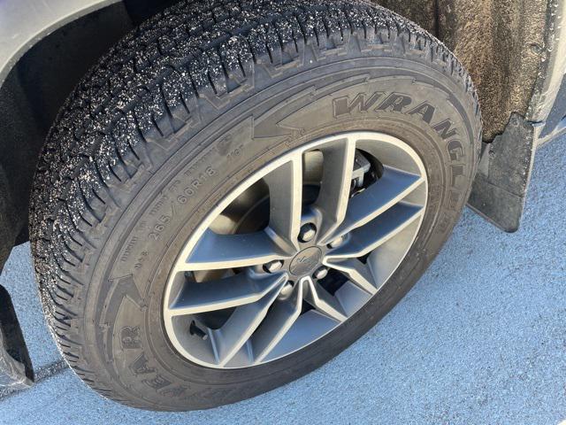 2021 Jeep Grand Cherokee Limited 4x4 2021 Jeep Grand Cherokee Limited 4x4