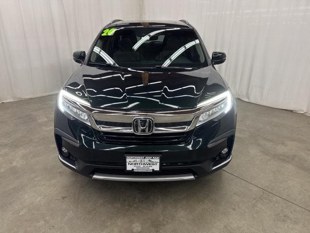 2020 Honda Pilot AWD Touring 8 Passenger 2020 Honda Pilot AWD Touring 8 Passenger