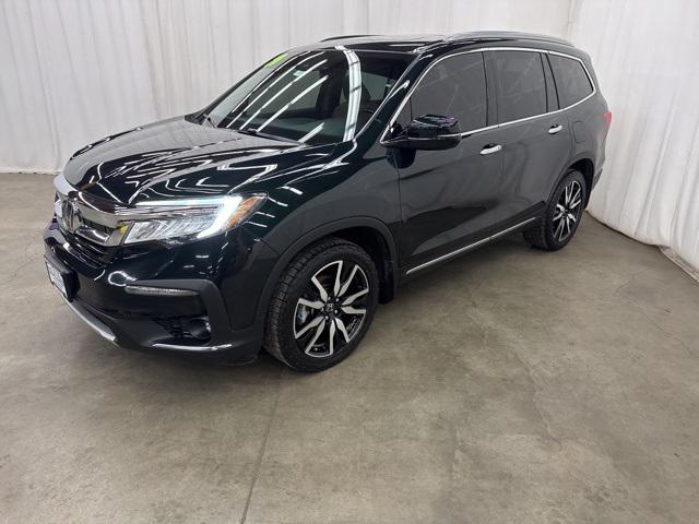 2020 Honda Pilot AWD Touring 8 Passenger 2020 Honda Pilot AWD Touring 8 Passenger