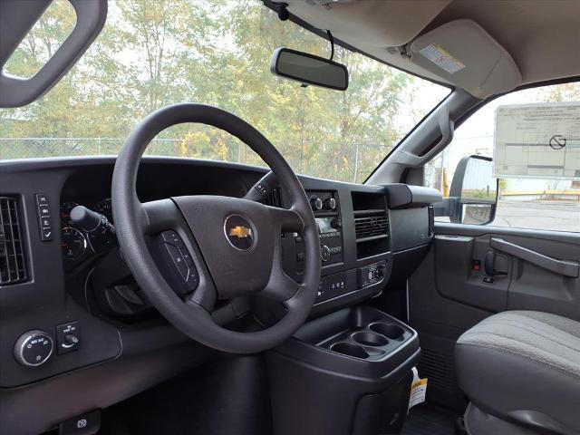 2025 Chevrolet Express Cutaway Work Van