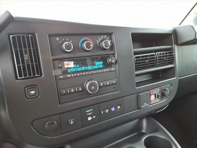 2025 Chevrolet Express Cutaway Work Van