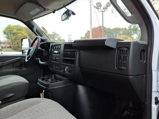 2025 Chevrolet Express Cutaway Work Van