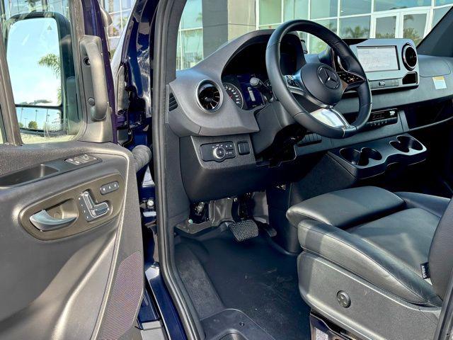 2025 Mercedes-Benz Sprinter 3500XD High Roof 4-Cyl Diesel HO