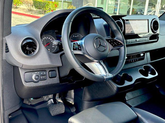 2025 Mercedes-Benz Sprinter 3500XD High Roof 4-Cyl Diesel HO