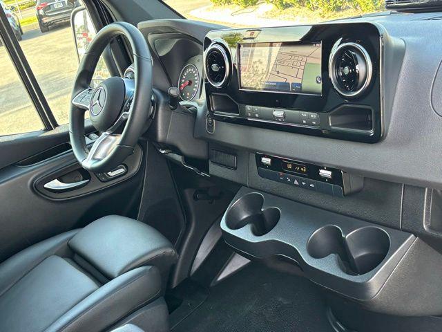 2025 Mercedes-Benz Sprinter 3500XD High Roof 4-Cyl Diesel HO