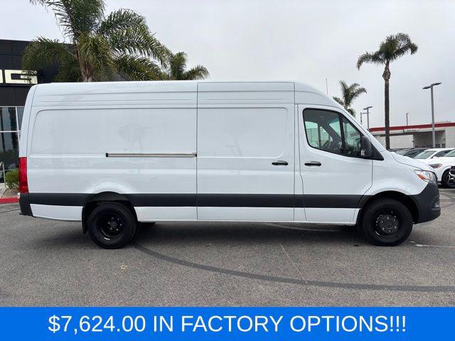 2025 Mercedes-Benz Sprinter 3500 High Roof 4-Cyl Diesel HO