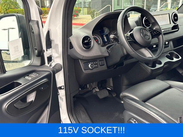2025 Mercedes-Benz Sprinter 3500 High Roof 4-Cyl Diesel HO
