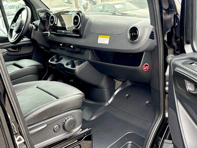 2024 Mercedes-Benz Sprinter 3500XD High Roof 4-Cyl Diesel HO