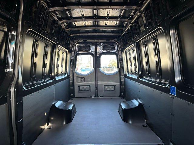 2024 Mercedes-Benz Sprinter 3500XD High Roof 4-Cyl Diesel HO