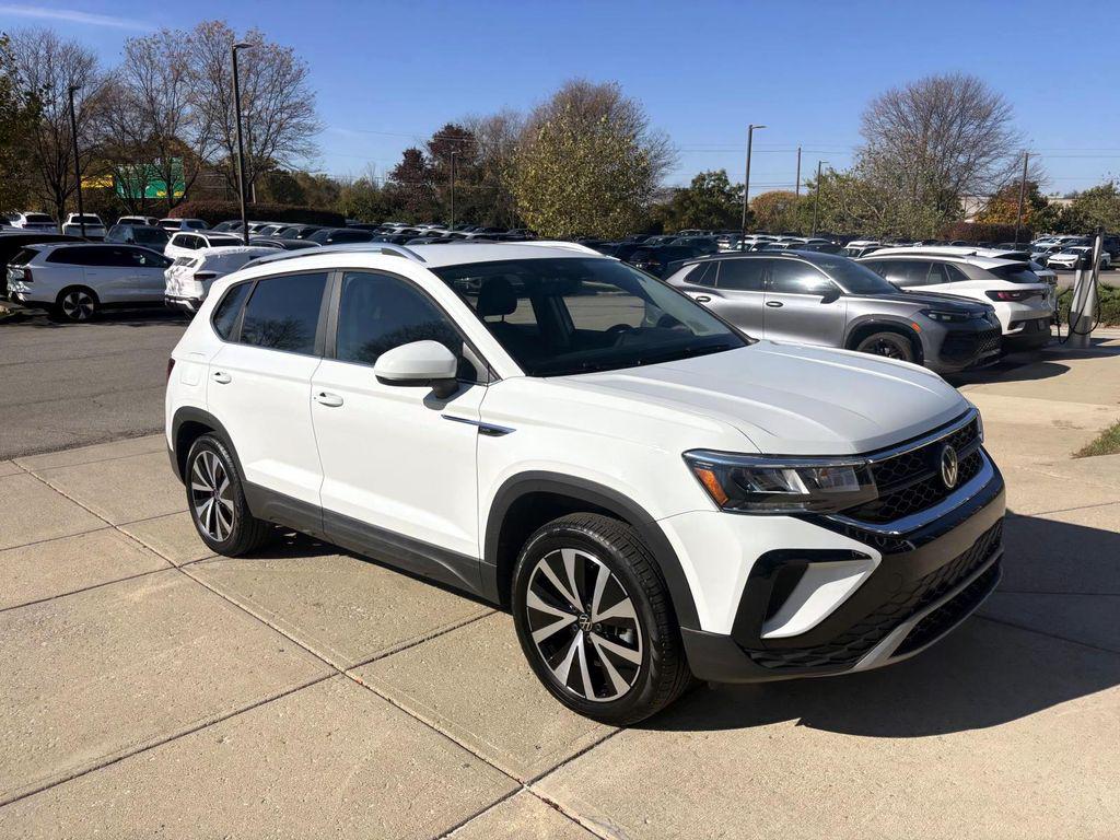 /2023 Volkswagen Taos