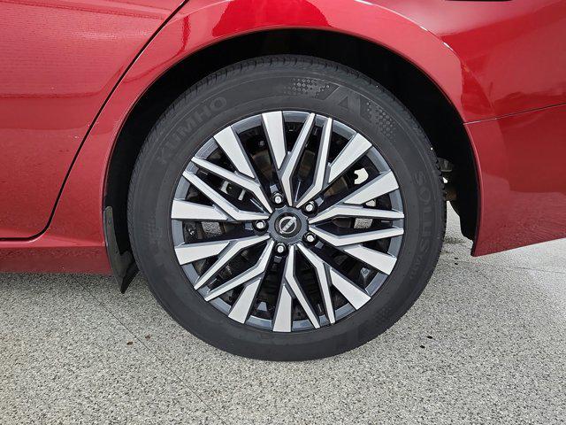 2024 Nissan Altima SV FWD