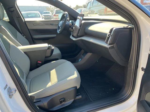 2025 Volvo EX30 Twin Motor Ultra