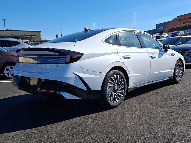 2026 Hyundai Sonata Hybrid SEL