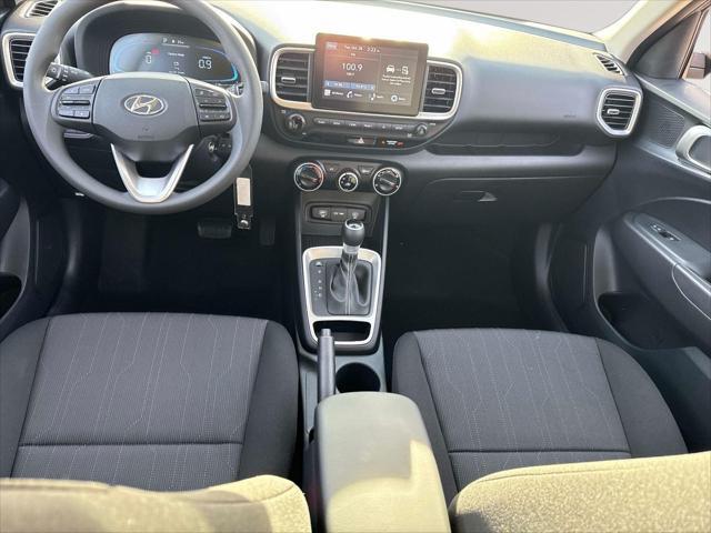 2026 Hyundai Venue SE