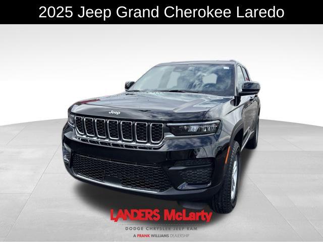 2025 Jeep Grand Cherokee GRAND CHEROKEE LAREDO 4X4 2025 Jeep Grand Cherokee GRAND CHEROKEE LAREDO 4X4