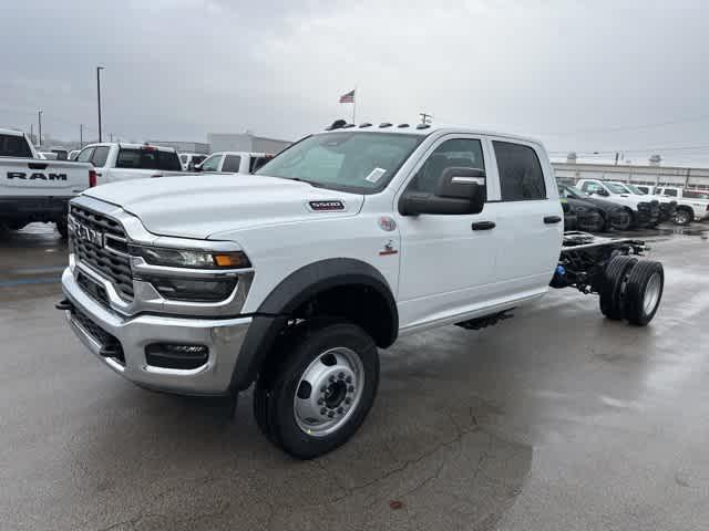 2026 RAM Ram 5500 Chassis Cab RAM 5500 TRADESMAN CHASSIS CREW CAB 4X4 84 CA 2026 RAM Ram 5500 Chassis Cab RAM 5500 TRADESMAN CHASSIS CREW CAB 4X4 84 CA